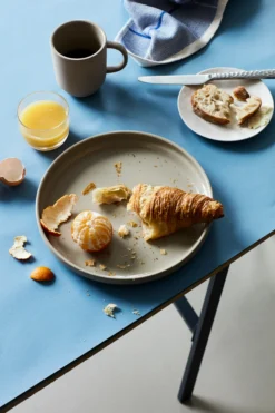 Broste Copenhagen Nordic Bistro Speiseteller Ø26cm -Broste Copenhagen Verkäufe 512246 01 3 EnvironmentImage 9c731cb85f